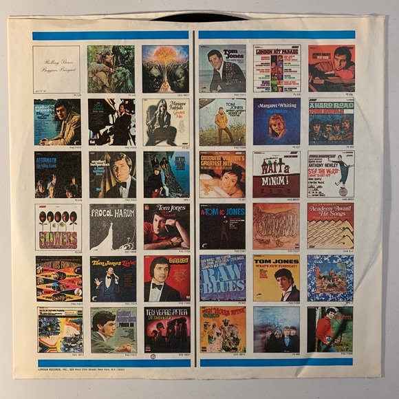 The Moody Blues - In Search of the Lost Chord vinyl record - Picture 4 of 7